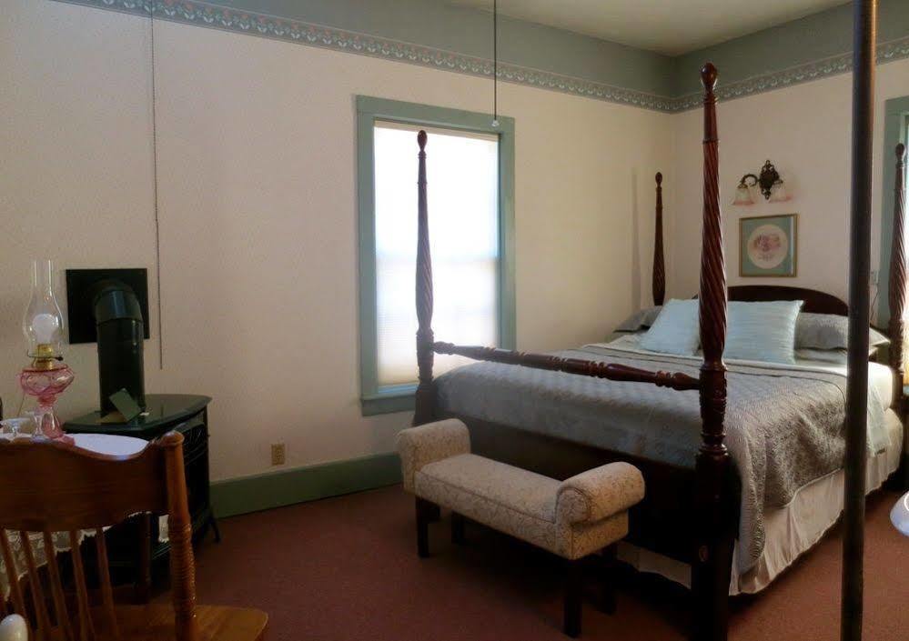 Carriage House Bed & Breakfast Winona Luaran gambar